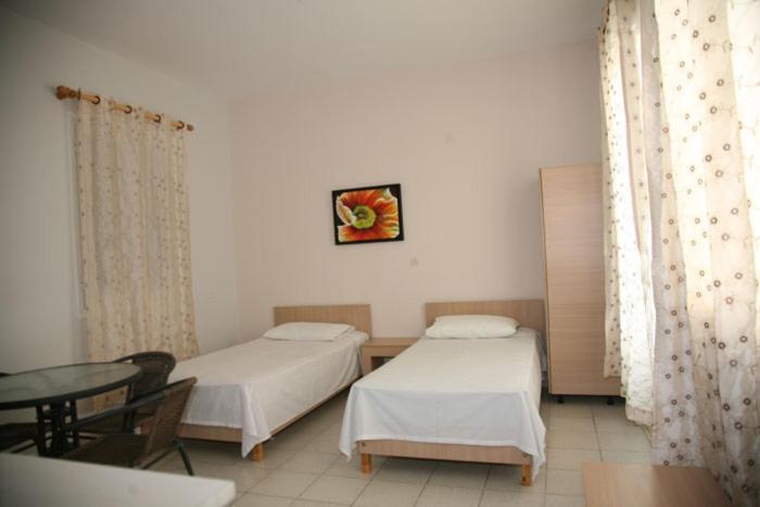 Liza Rooms Lixouri Exterior photo
